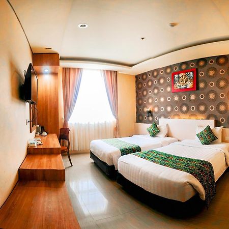 Grand Madani Hotel Mataram Exteriér fotografie