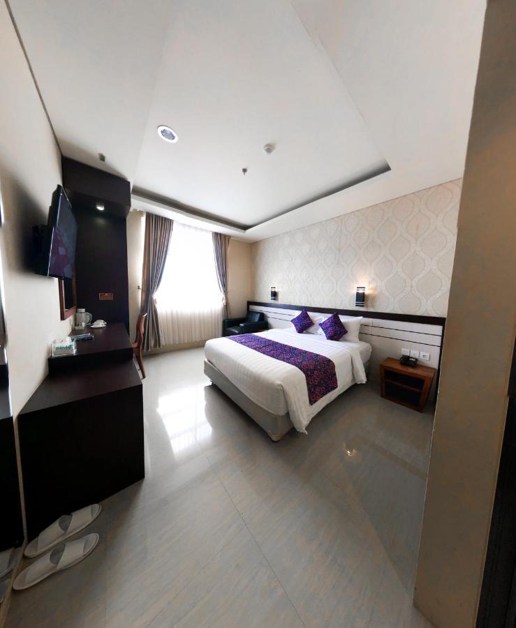 Grand Madani Hotel Mataram Exteriér fotografie