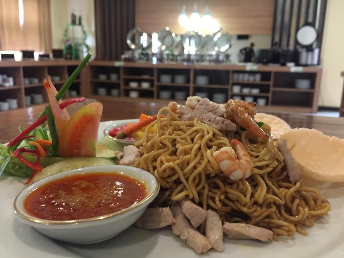 Grand Madani Hotel Mataram Exteriér fotografie