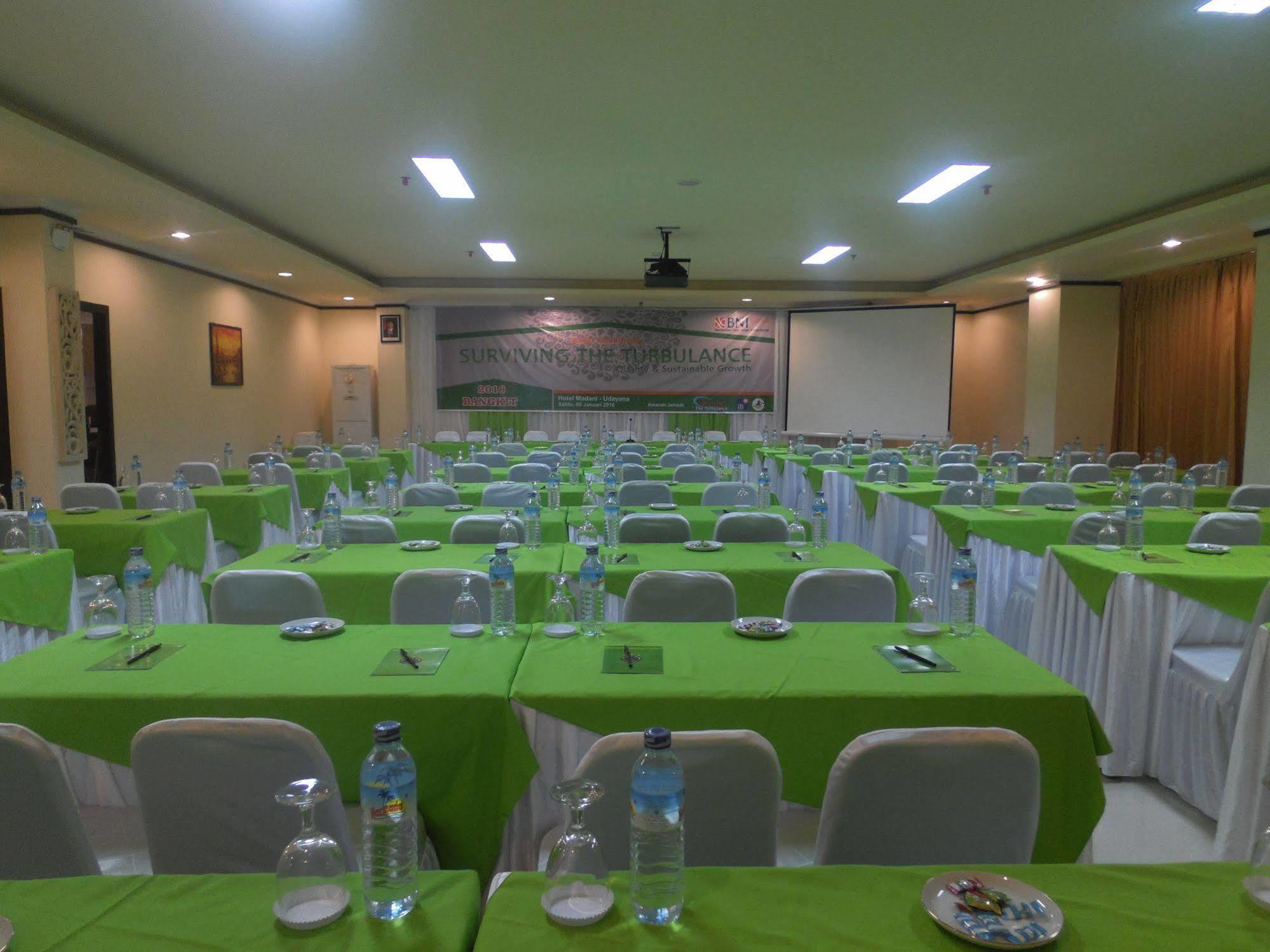 Grand Madani Hotel Mataram Exteriér fotografie