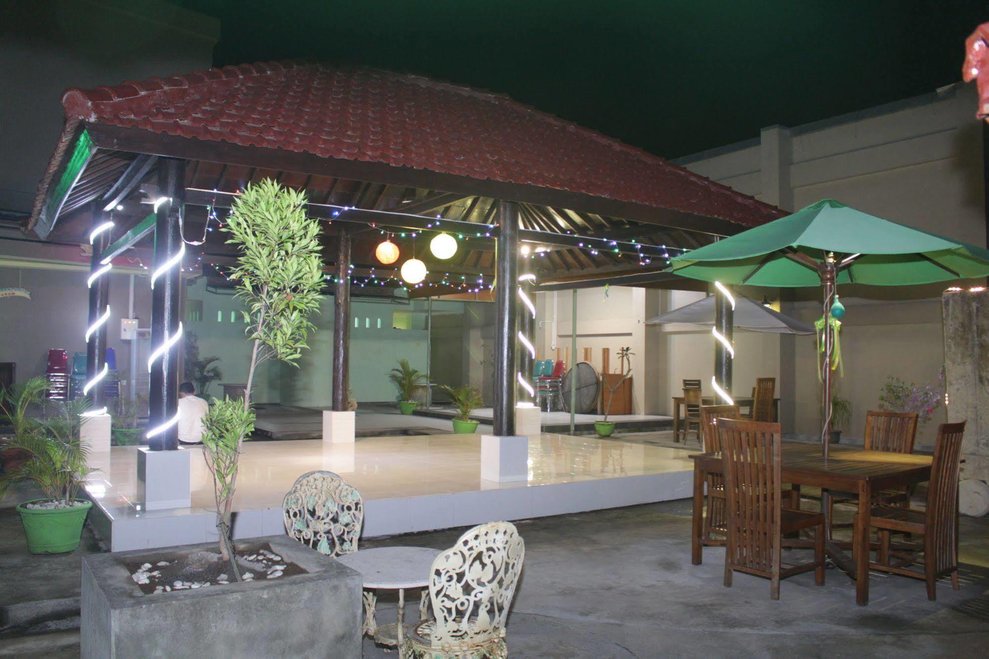 Grand Madani Hotel Mataram Exteriér fotografie